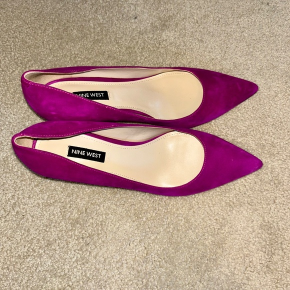 Nine West Arlene suede heels 8/8.5 - Picture 3 of 12